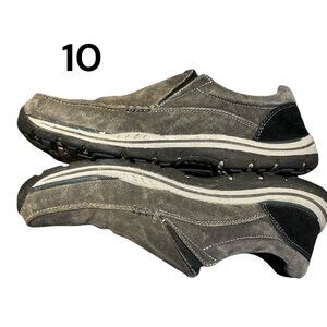 SKECHERS Men's Loafers Size 10 Relaxed Fit Slip On Memory Foam Wide Fit